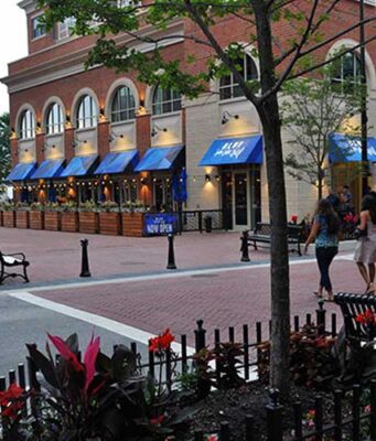 Must-Try Restaurants in Naperville PICTURE OF BUILDINGS